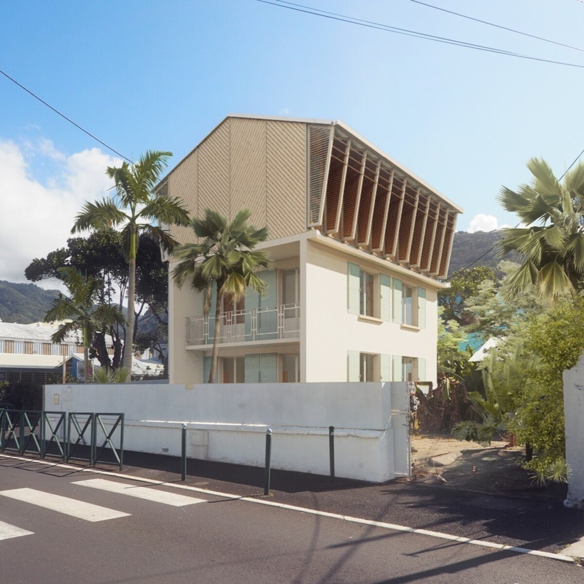 Siège de l'Ordre des architectes de La Réunion / Mayotte, par Co-Architectes et S2R Vinci