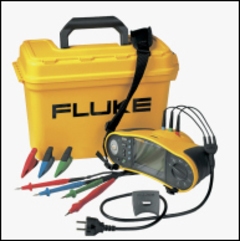 Fluke présente son nouveau testeur d'installations électriques - Batiweb