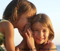 "On s'enferme dans son silence; on se fait coffrer dans ses paroles." - Batiweb