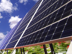 Prix de l’électricité : la filière du solaire se dit « bouc émissaire » - Batiweb