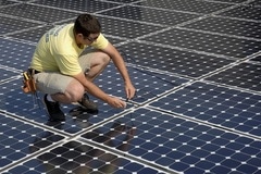  Photovoltaïque : une cinquantaine d'emplois sur la sellette à Solaire direct ? - Batiweb