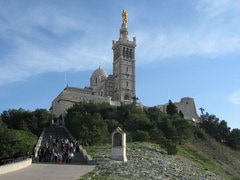 Marseille : un nouveau musée au pied de Notre-Dame-de-La-Garde - Batiweb