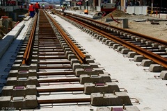 La construction du tramway de Nîmes suspendue - Batiweb