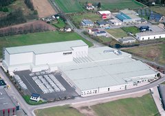 Heroal inaugure son nouveau centre logistique - Batiweb