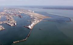 (Vidéo) Port du Havre : la baie fournit le sable du liant hydraulique routier  - Batiweb