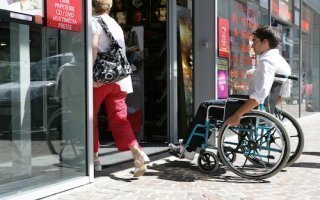 Comprendre les nouveaux délais pour l'accessibilité des villes aux handicapés - Batiweb