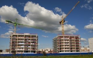 Immobilier : l'activité suspendue aux annonces de M. Valls Batiweb Immobilier : l'activité suspendue aux annonces de M. Valls Batiweb