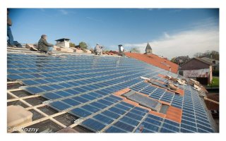 Le gouvernement lance un nouvel appel d'offres photovoltaïques - Batiweb