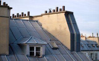 Paris : 1 000 chambres de bonnes transformées en logements d'ici 2020 - Batiweb