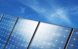 Les panneaux solaires vont rembourser leur dette énergétique dès 2017 (Etude) - Batiweb