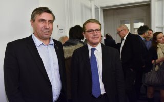 En 2017, l’Unsfa ne compte pas baisser la garde… bien au contraire ! Batiweb En 2017, l’Unsfa ne compte pas baisser la garde… bien au contraire ! Batiweb
