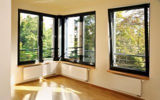 Confort de l'habitat : quelle place pour les surfaces vitrées ? - Batiweb