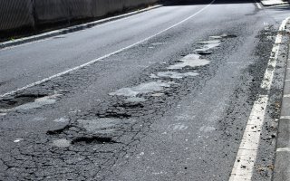 Le Sénat alerte sur l’état du réseau routier français Batiweb Le Sénat alerte sur l’état du réseau routier français Batiweb
