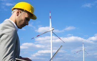 Les énergies renouvelables, un secteur générateur d’emploi (rapport) - Batiweb