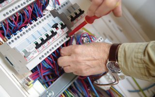 Sécurité électrique : les Français mal renseignés Batiweb Sécurité électrique : les Français mal renseignés Batiweb