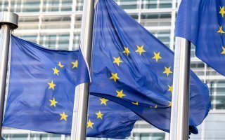 La Commission européenne promet un plan d’action en faveur de la finance verte - Batiweb