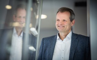 Benoît Hennaut élu président de la Fédération française de la plasturgie et des composites - Batiweb