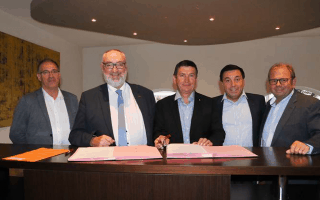 Transition énergétique des bâtiments : la Capeb et Viessmann toujours partenaires Batiweb Transition énergétique des bâtiments : la Capeb et Viessmann toujours partenaires Batiweb