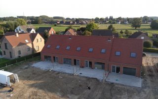 Six maisons à ossature bois auto-construites en Belgique - Batiweb