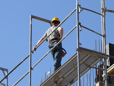 L’OPPBTP et la CNAM renouvellent leur campagne de prévention contre les chutes en hauteur Batiweb L’OPPBTP et la CNAM renouvellent leur campagne de prévention contre les chutes en hauteur Batiweb
