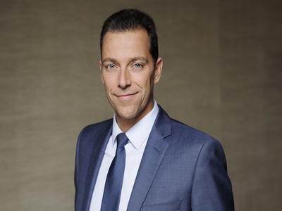 Julien Toqueboeuf nommé Secrétaire général de Bouygues Construction Batiweb Julien Toqueboeuf nommé Secrétaire général de Bouygues Construction Batiweb