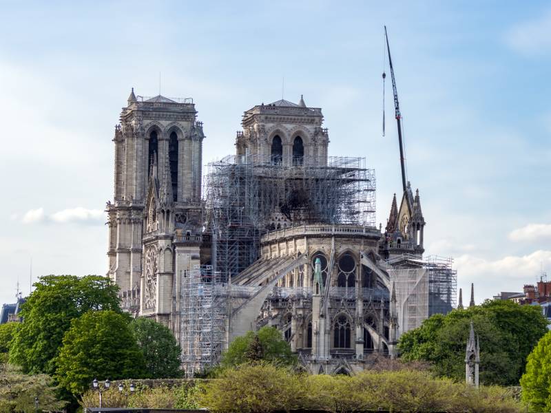 Notre-Dame : mise en place de l’établissement en charge de la restauration de la cathédrale - Batiweb