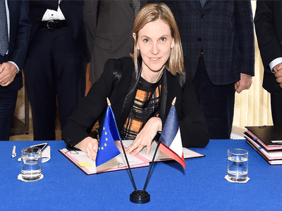 L’industrie du béton signe un Contrat d’objectifs et de performance Batiweb L’industrie du béton signe un Contrat d’objectifs et de performance Batiweb