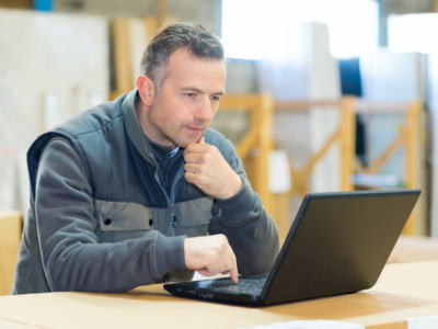 Digitalisation : où en sont les artisans du secteur de la menuiserie ? Batiweb Digitalisation : où en sont les artisans du secteur de la menuiserie ? Batiweb
