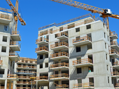 -46 % de logements autorisés et commencés entre mars et mai 2020 Batiweb -46 % de logements autorisés et commencés entre mars et mai 2020 Batiweb