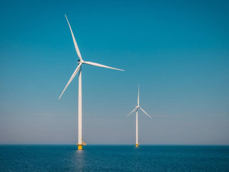 L’éolien en mer est « vital pour la massification des énergies renouvelables », Barbara Pompili - Batiweb