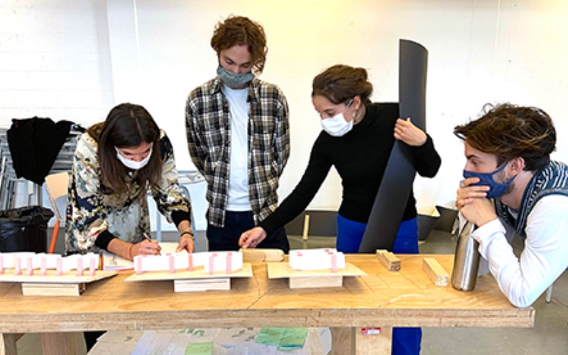 À l’ENCSi, les étudiants exploitent une solution Forbo Flooring - Batiweb