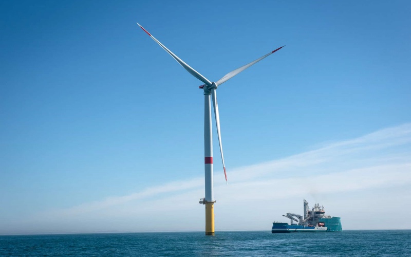 À Saint-Nazaire, le premier projet éolien offshore installé en France - Batiweb