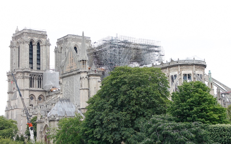 De l’orgue aux voûtes, la reconstruction de Notre-Dame-de-Paris se poursuit - Batiweb
