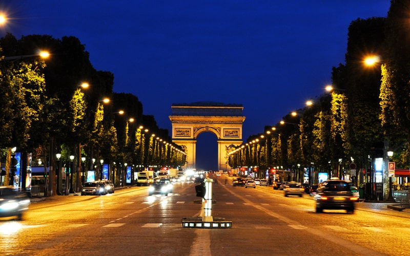Réenchanter les Champs-Élysées : le projet se concrétise - Batiweb