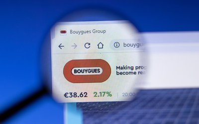 Malgré un bon CA, le groupe Bouygues surveille les...
