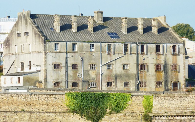 Réhabilitation de la prison de Pontaniou à Brest : un appel à projets est lancé - Batiweb