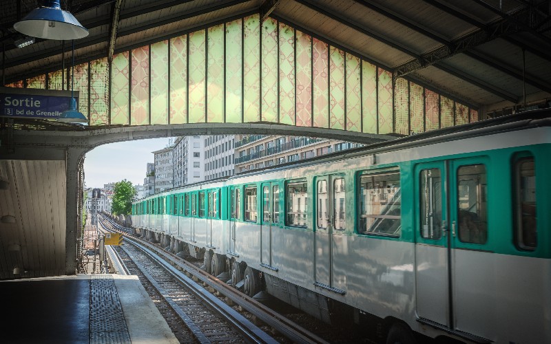 Grand Paris : Vinci remporte un contrat pour le prolongement de la ligne 15 du métro - Batiweb