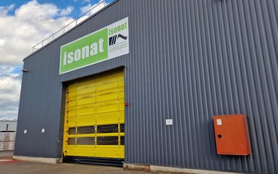 Recyclage et isolation en fibre de bois : Isonat, industriel...