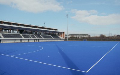 JO : rénové, le nouveau stade Yves-du-Manoir a été...
