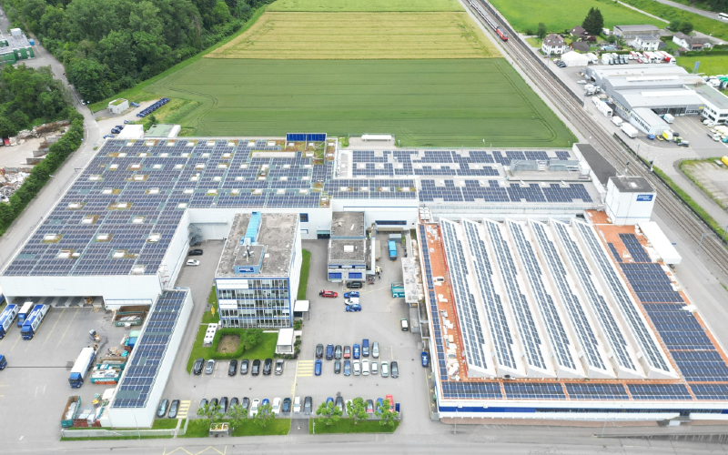 Schenker Storen équipe son site de Schönenwerd en panneaux photovoltaïques - Batiweb