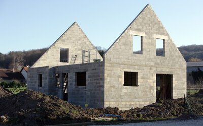 Chute de la construction de logements neufs : un nouveau...