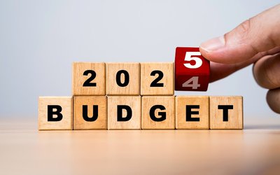 Budget 2025 : le Sénat adopte une baisse des droits...