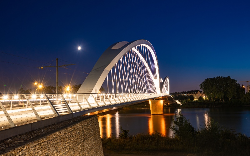 Dans les dix prochaines années, le pont de l’Europe sera reconstruit - Batiweb