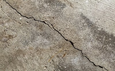Fissures : un deuxième bâtiment du commissariat...