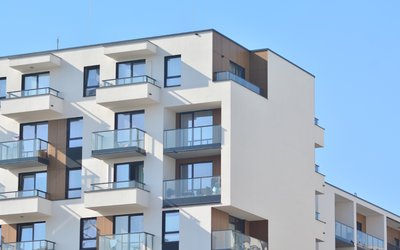 Logement neuf : baisse des réservations, rebond des...