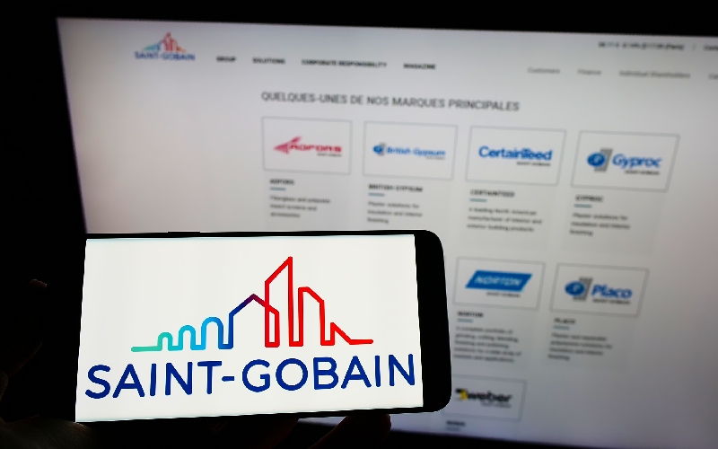 Saint-Gobain France recrute 1 000 alternants pour la saison 2025-2026 - Batiweb