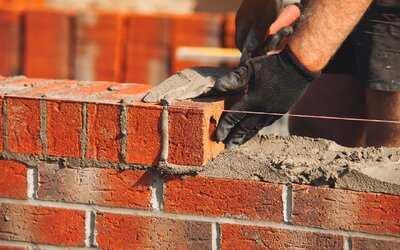 Artisanat du bâtiment : toujours -5 % d’activité au...