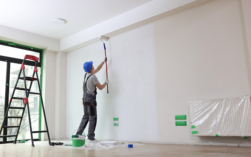 Salaire BTP : focus sur le métier de peintre - Batiweb