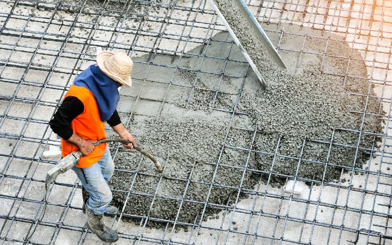 Selon l’Unicem, « le secteur des matériaux se relève doucement du K.O. » - Batiweb
