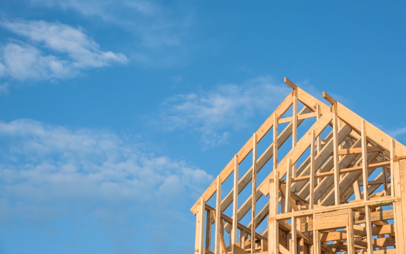 Construction de logements : reprise en avril, mais pas aux niveaux d’avant-crise - Batiweb